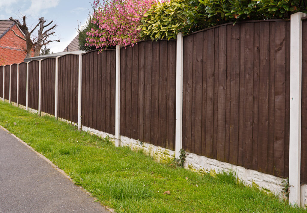 Close board fence install
