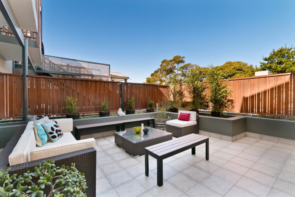 Garden Fencing Patio